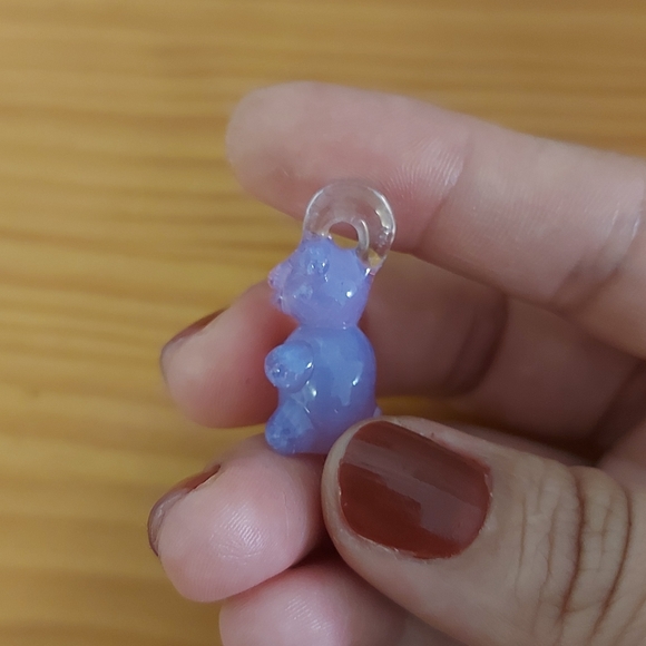 Hand made glass gummybear - Picture 2 of 2